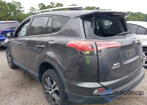 2016 Toyota Rav4 Le z USA, uszkodzony, nr VIN 2T3BFREV6GW529376